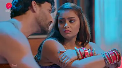 This is the Image of the Kabhi Ye Kabhi Vo Episode 4 Web Series from PrimePlay OTT.
