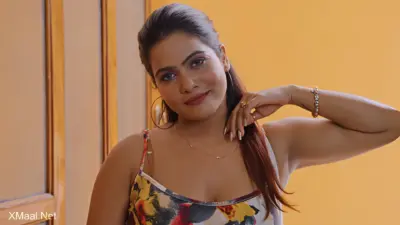 This is the Image of the Pyaari Budhon Mein Fass Gyi Episode 1 Web Series from WOOW OTT.